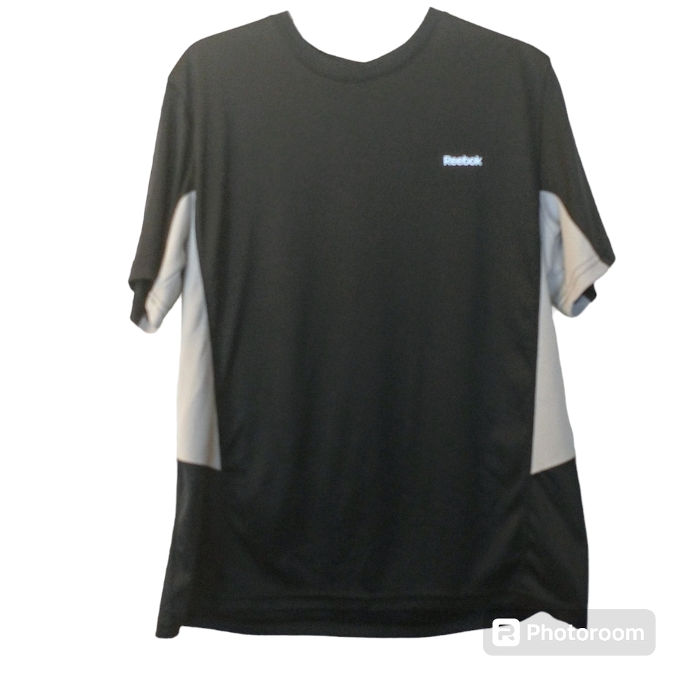 Men's Reebok Black and White Short Sleeve Athletic T-shirt Size Small